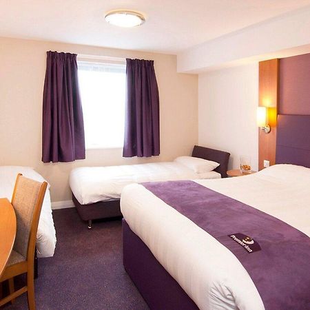Premier Inn Lymington Exterior foto