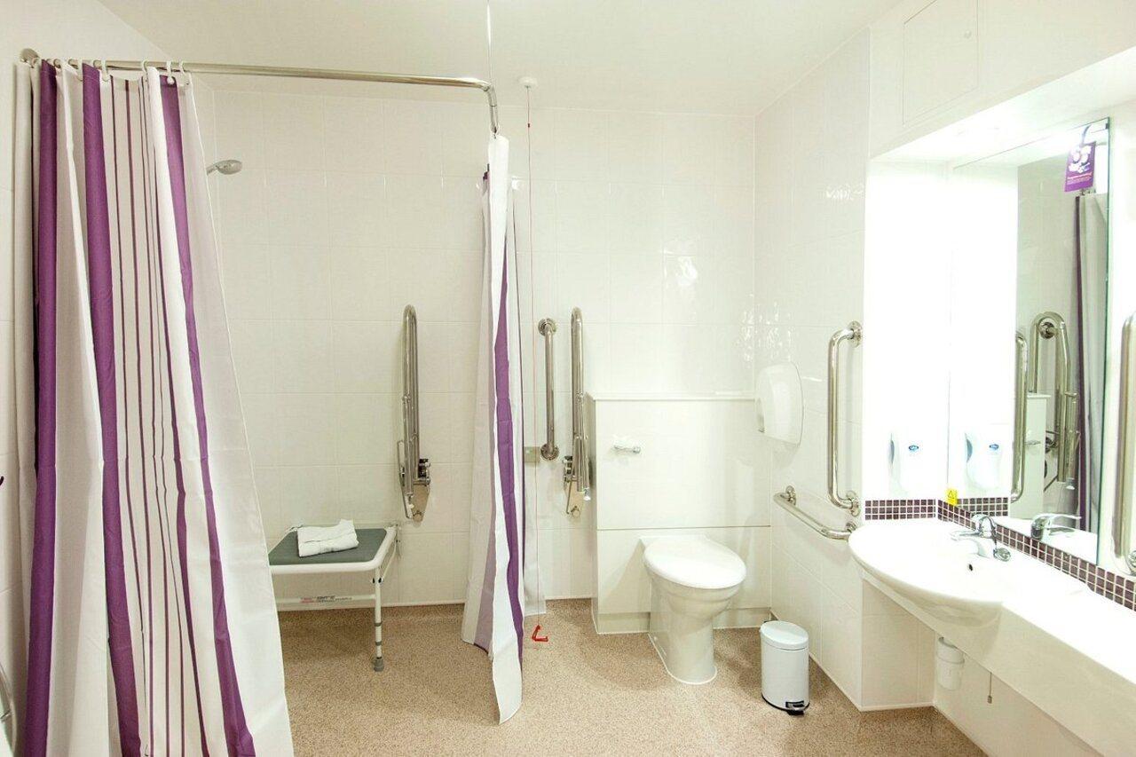 Premier Inn Lymington Exterior foto