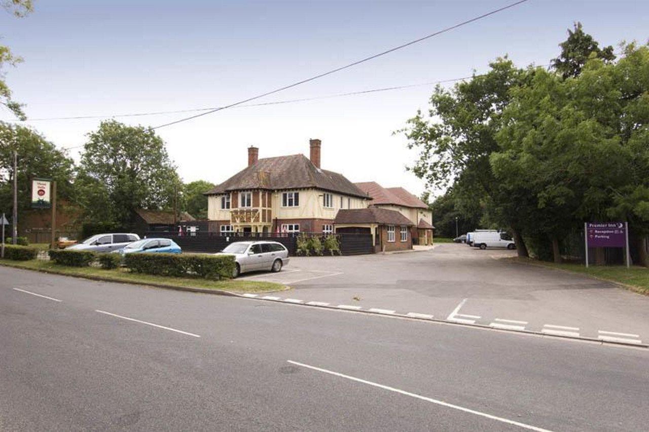 Premier Inn Lymington Exterior foto